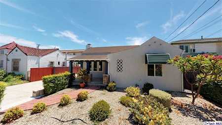 1014 E Windsor Road Glendale, CA 91205
