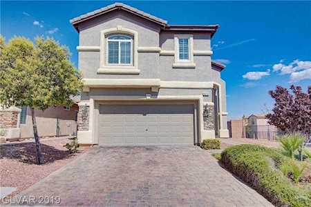 6274 Whitelion Walk St Las Vegas, NV 89148