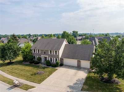 1099 Forest Commons Avon, IN 46123