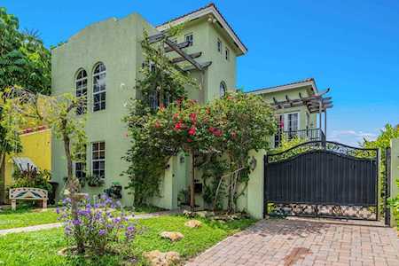 724 Park Place West Palm Beach, FL 33401