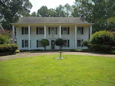 1598 Kimdale Dr Germantown, TN 38138