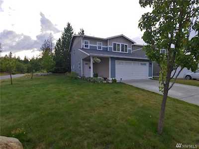 7868 Celtic Lp NW Silverdale, WA 98383