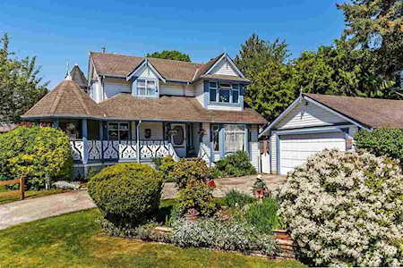 19769 Wildwood Crescent Pitt Meadows, BC V3Y 1N6