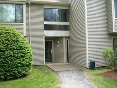 16 Thayer Pond Dr #12 Oxford, MA 01537