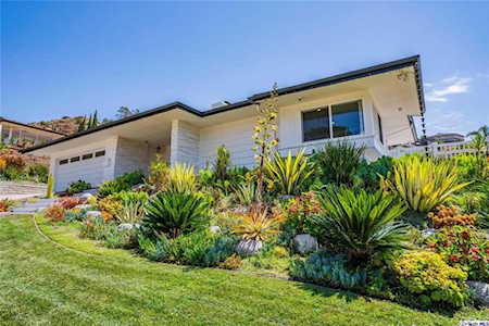 633 Robin Glen Drive Glendale, CA 91202