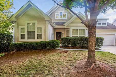6408 Colonial Garden Dr Huntersville, NC 28078