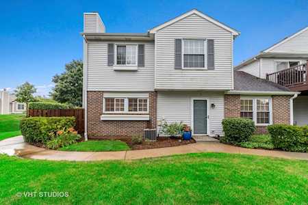 5 Le Jardin Ct #5 Buffalo Grove, IL 60089