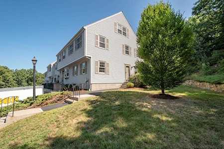 12 Oak Ridge Drive #6 Maynard, MA 01754