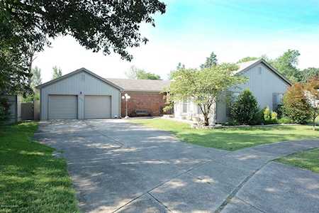208 Rolling Ridge Way Simpsonville, KY 40067