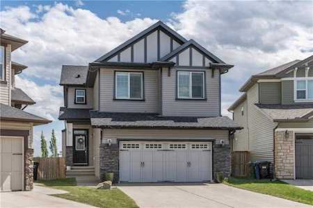 77 Sage Hill Court NW Calgary, AB T3R 0H2