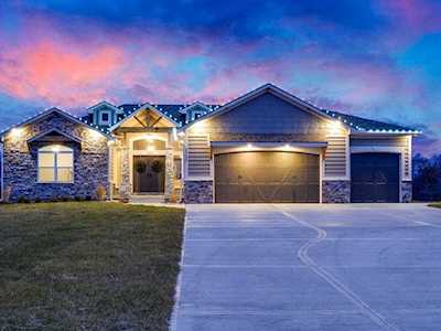 30400 Woodland Dr Pleasant Hill, MO 64080
