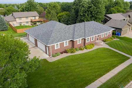 2317 S Roosevelt Ave Sioux Falls, SD 57106