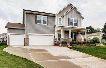 4177 Parliament Way Avon, IN 46123