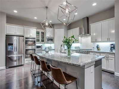 8666 Fanellanwood Place Dallas, TX 75238