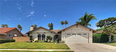 9627 Puffin Avenue Fountain Valley, CA 92708
