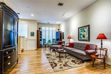 4310 Buena Vista Street #2 Dallas, TX 75205