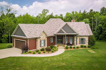 6011 Summit View Ln Crestwood, KY 40014