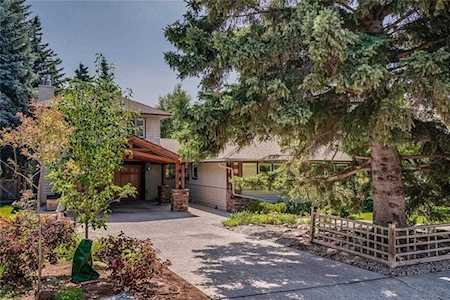 4316 Anne Avenue SW Calgary, AB T2S 1L9
