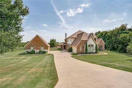150 Westchester Drive Lucas, TX 75002