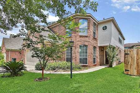 27114 Sunset Pines Dr Spring, TX 77373