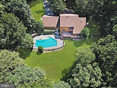 9727 Swift Creek Ct Fairfax Station, VA 22039