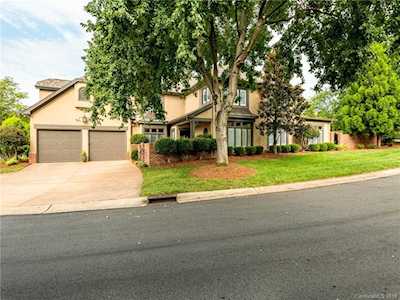 5634 Ballinard Ln Charlotte, NC 28277