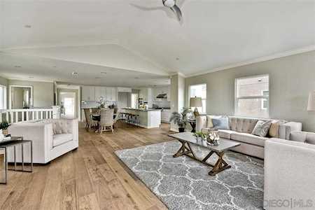 1424 Mackinnon Ave Cardiff By The Sea, CA 92007