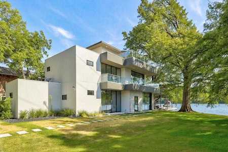 1404 Rockcliff Rd Austin, TX 78746