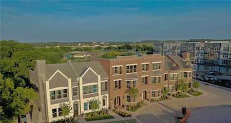 412 Crockett Circle Roanoke, TX 76262