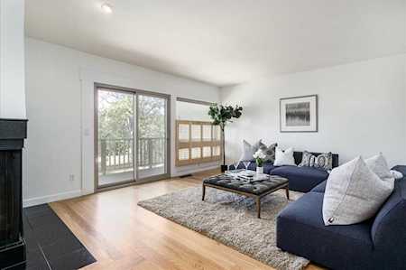 3191 Via De Caballo Encinitas, CA 92024