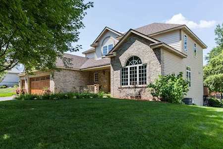 4327 Matthew Court Eagan, MN 55123