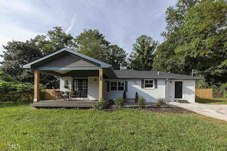 2271 Marion Cir Decatur, GA 30032