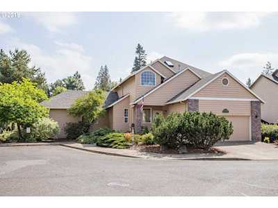 5898 SE Woll Pond Way Hillsboro, OR 97123