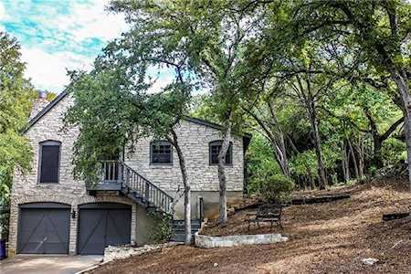 2306 Fortune Dr Austin, TX 78704