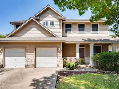 2916 Thrushwood Dr #B Austin, TX 78757