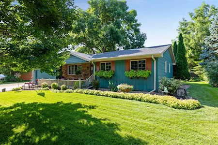 8209 Sunkist Boulevard Brooklyn Park, MN 55444