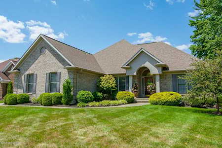 9716 Forestwood Dr Louisville, KY 40299