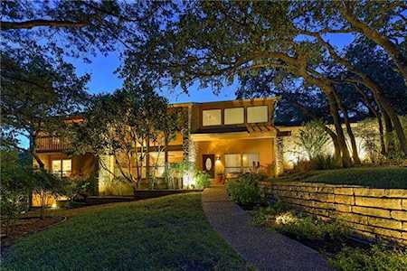 2006 Big Canyon Dr Austin, TX 78746