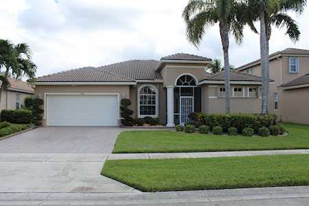 1340 Stonehaven Estates Drive Royal Palm Beach, FL 33411
