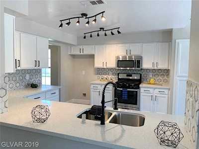 5004 Desert Fir Dr Las Vegas, NV 89130