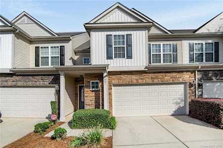 1861 Royal Gorge Ave Charlotte, NC 28210