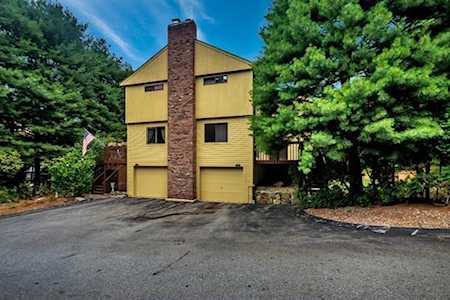 6 East Bluff #6 Ashland, MA 01721