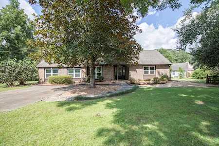 6711 Chant Trail Tallahassee, FL 32309