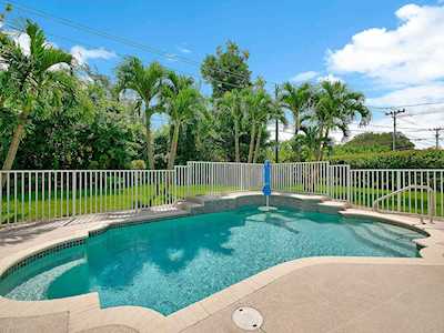 3472 Pinehurst Drive Lake Worth, FL 33467