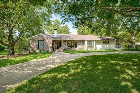 1505 Bella Vista Drive Dallas, TX 75218