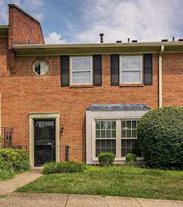 7809 Montero Dr Prospect, KY 40059