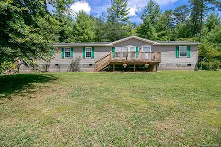 34 England Woods Dr Weaverville, NC 28787