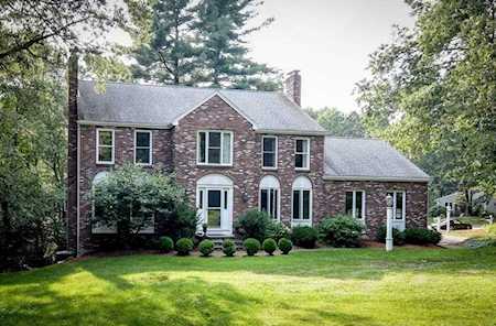 61 Virginia Ridge Road Sudbury, MA 01776
