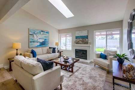 7973 Amargosa Dr Carlsbad, CA 92009