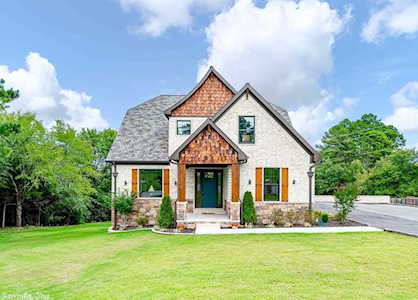 19 E Chateau Estates Drive Greenbrier, AR 72058